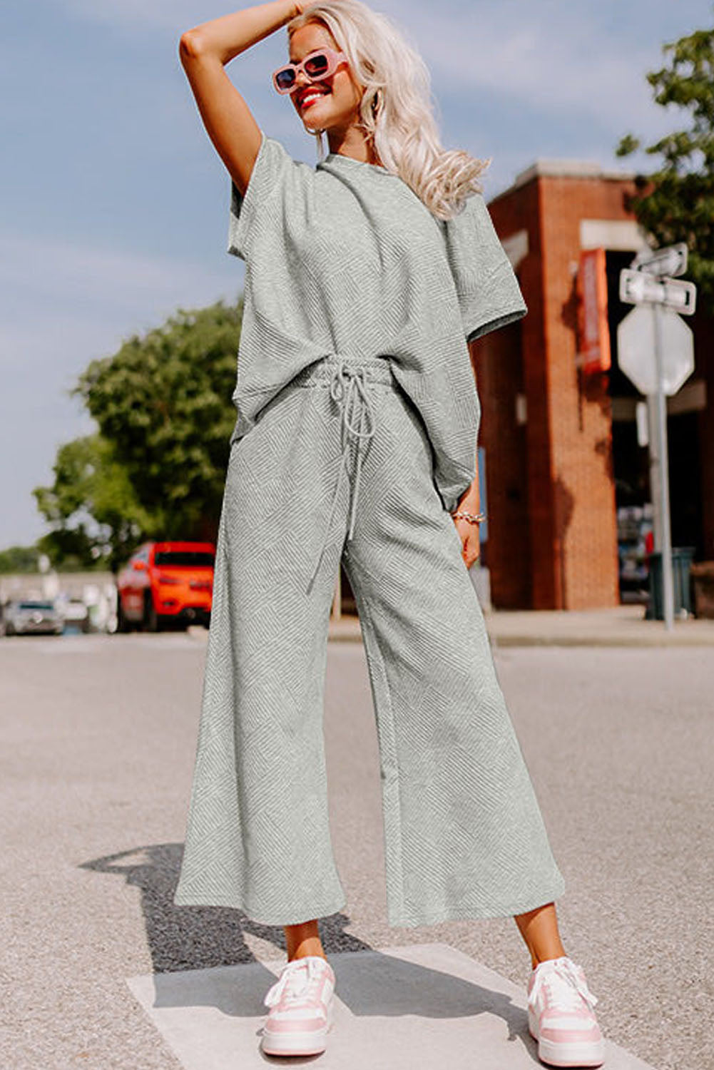 Gray Textured Loose Fit T Shirt and Drawstring Pants Set