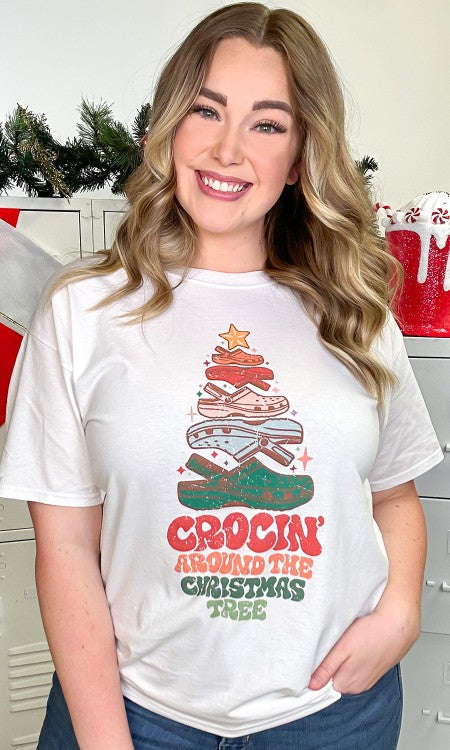 Crockin' Around the Christmas Tree Graphic T-Shirt