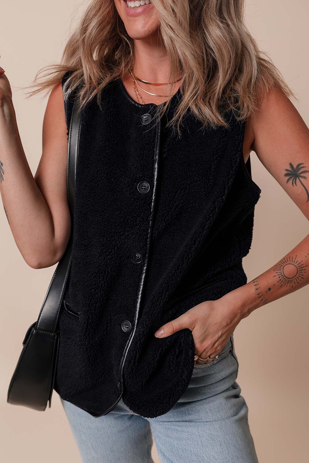 Black Leather Contrast Side Pockets Buttoned Fleece Vest