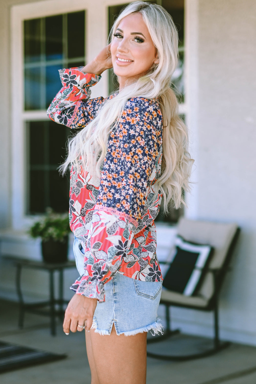 Multicolor Mix Floral Balloon Sleeve Ruffled Cuff Blouse