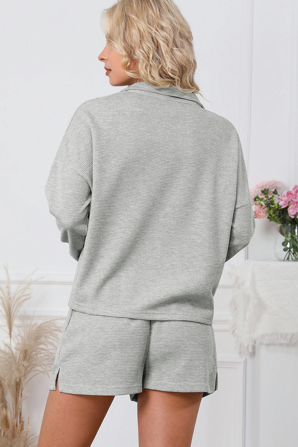 Gray Ribbed Zipper Sweatshirt and High Waist Shorts Set