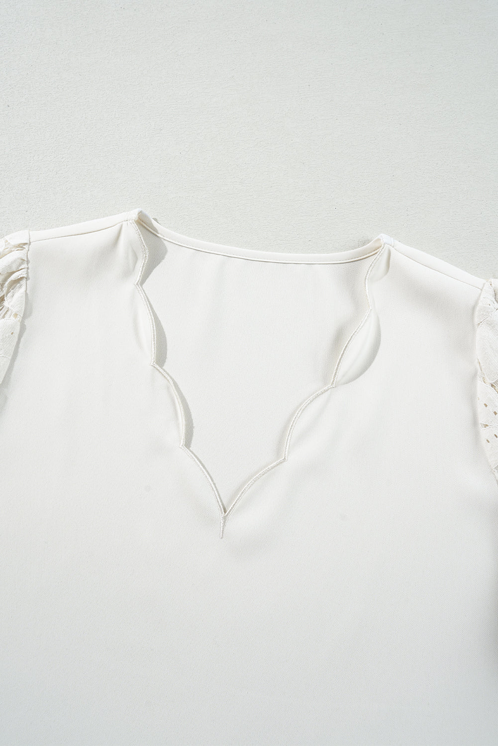 White Scalloped V Neckline Lace Hollowed Lantern Sleeve Blouse