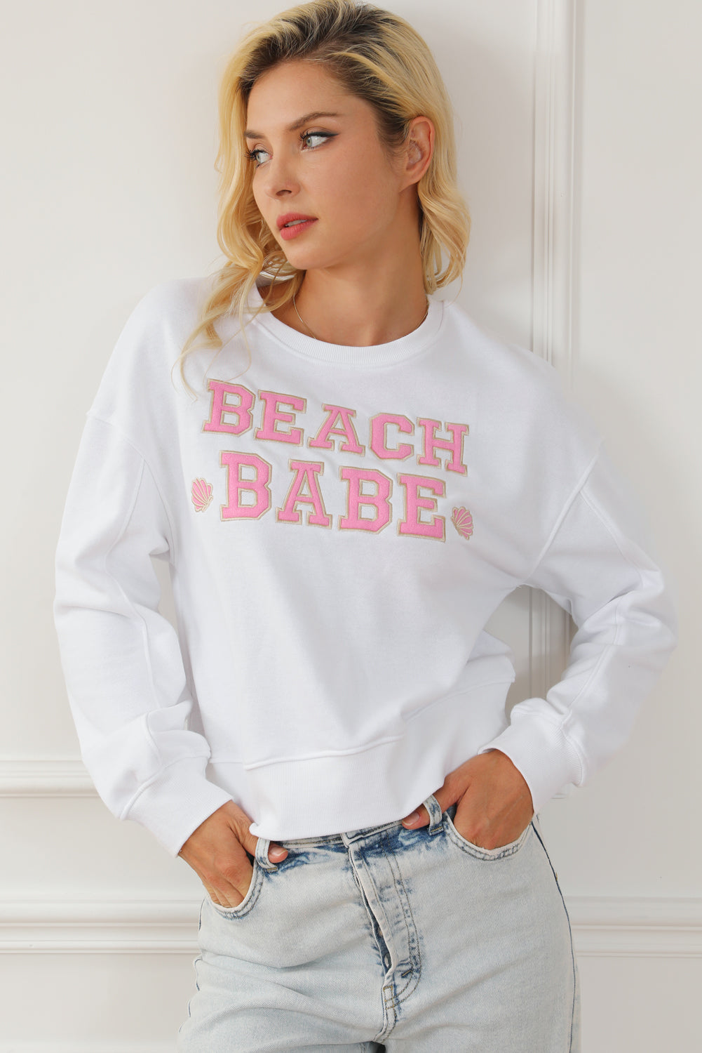 White BEACH BABE Slogan Graphic Casual Sweatshirt