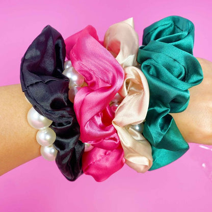 Pearl & Satin Scrunchie Set