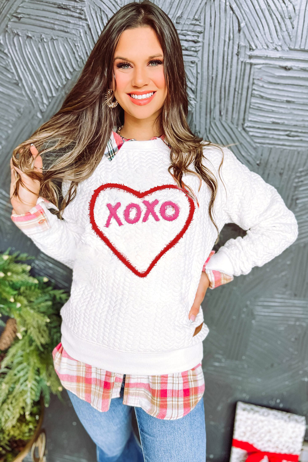 White Heart XOXO Chenille Embroidered Textured Sweatshirt