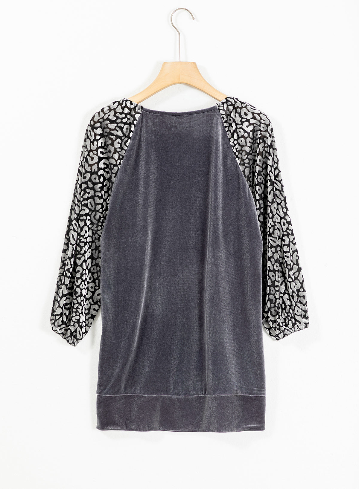 Medium Grey Leopard Splicing Lantern Sleeve Velvet Blouse