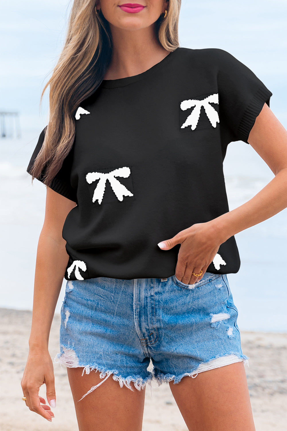 Black Bow Pattern Knit Short Sleeve Sweater