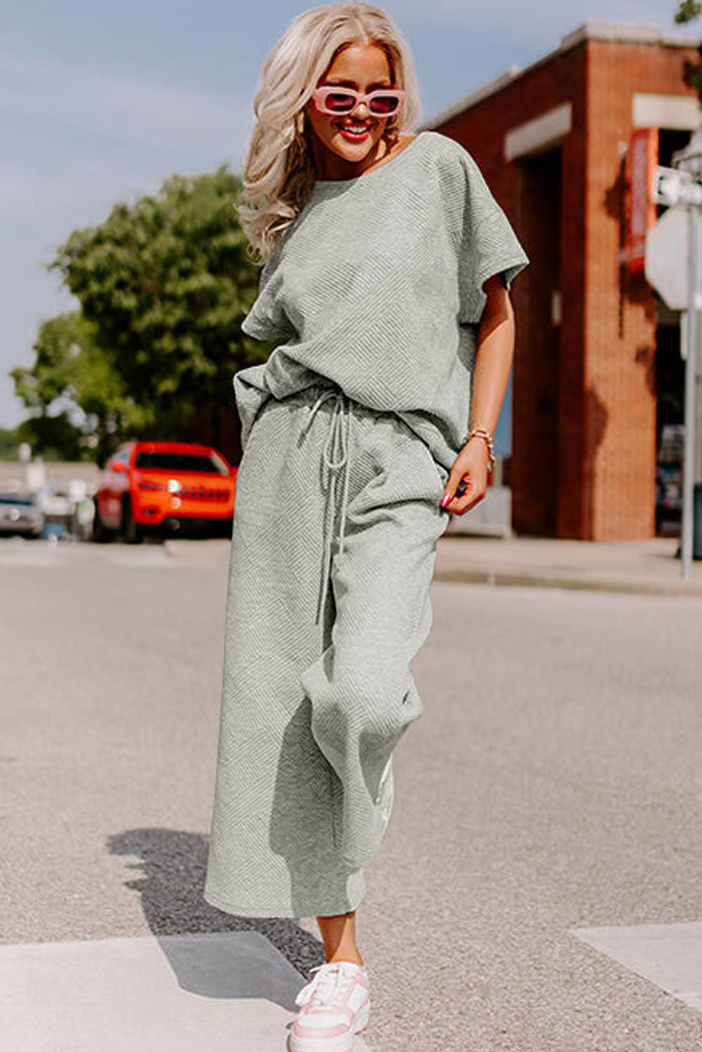 Gray Textured Loose Fit T Shirt and Drawstring Pants Set