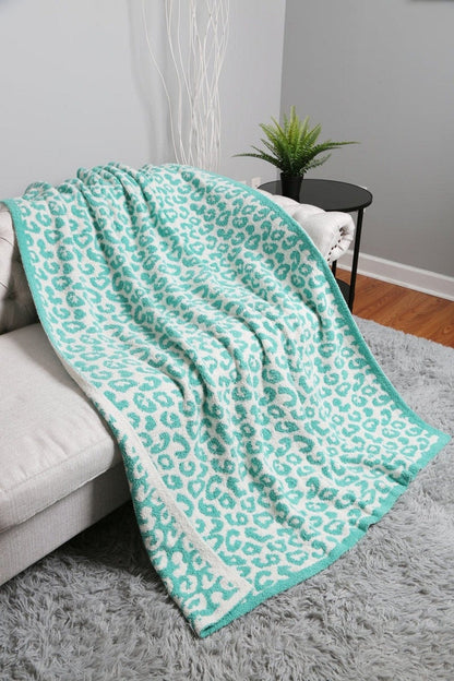 Super Lux Leopard Throw Blanket