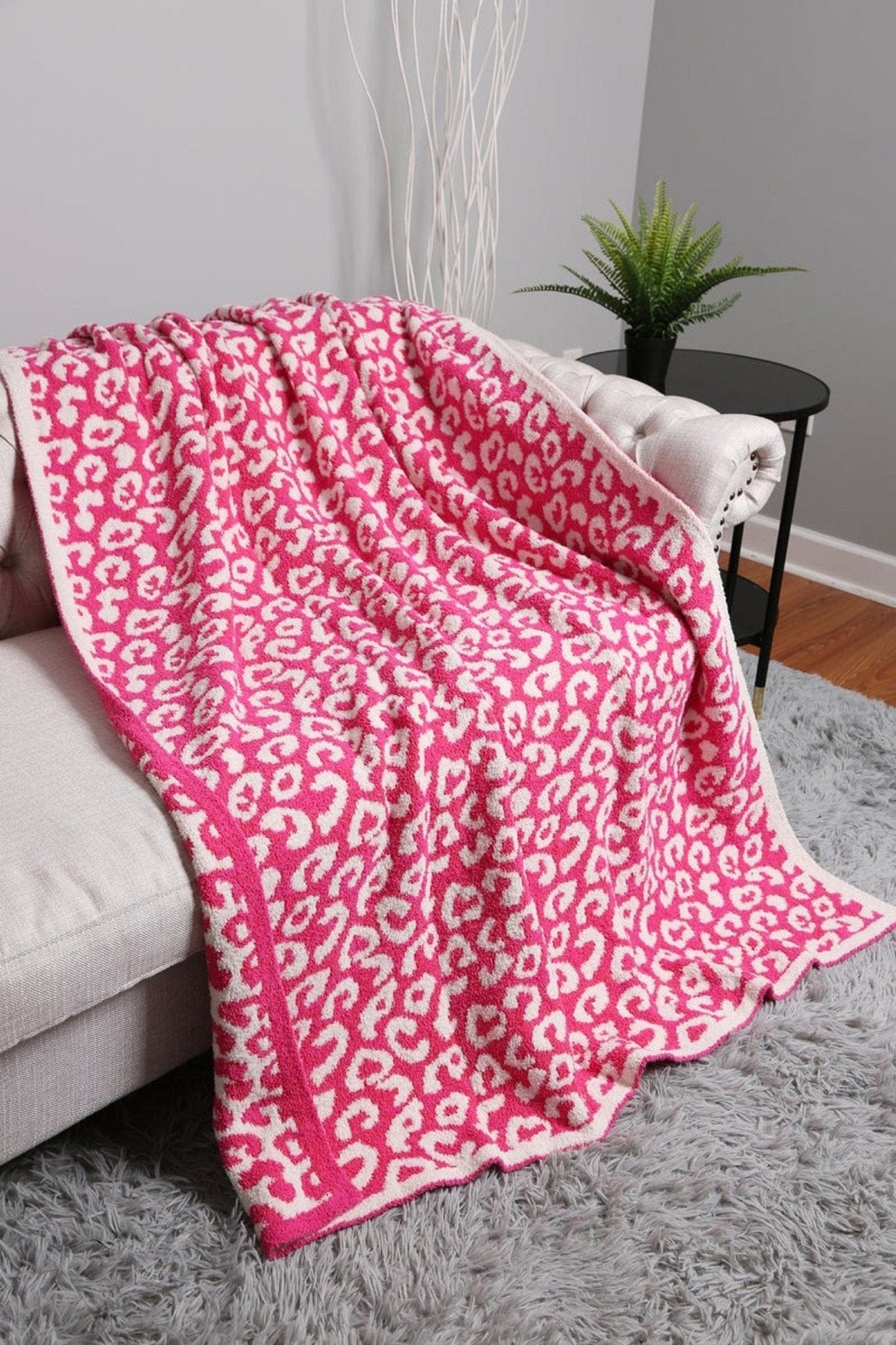 Super Lux Leopard Throw Blanket