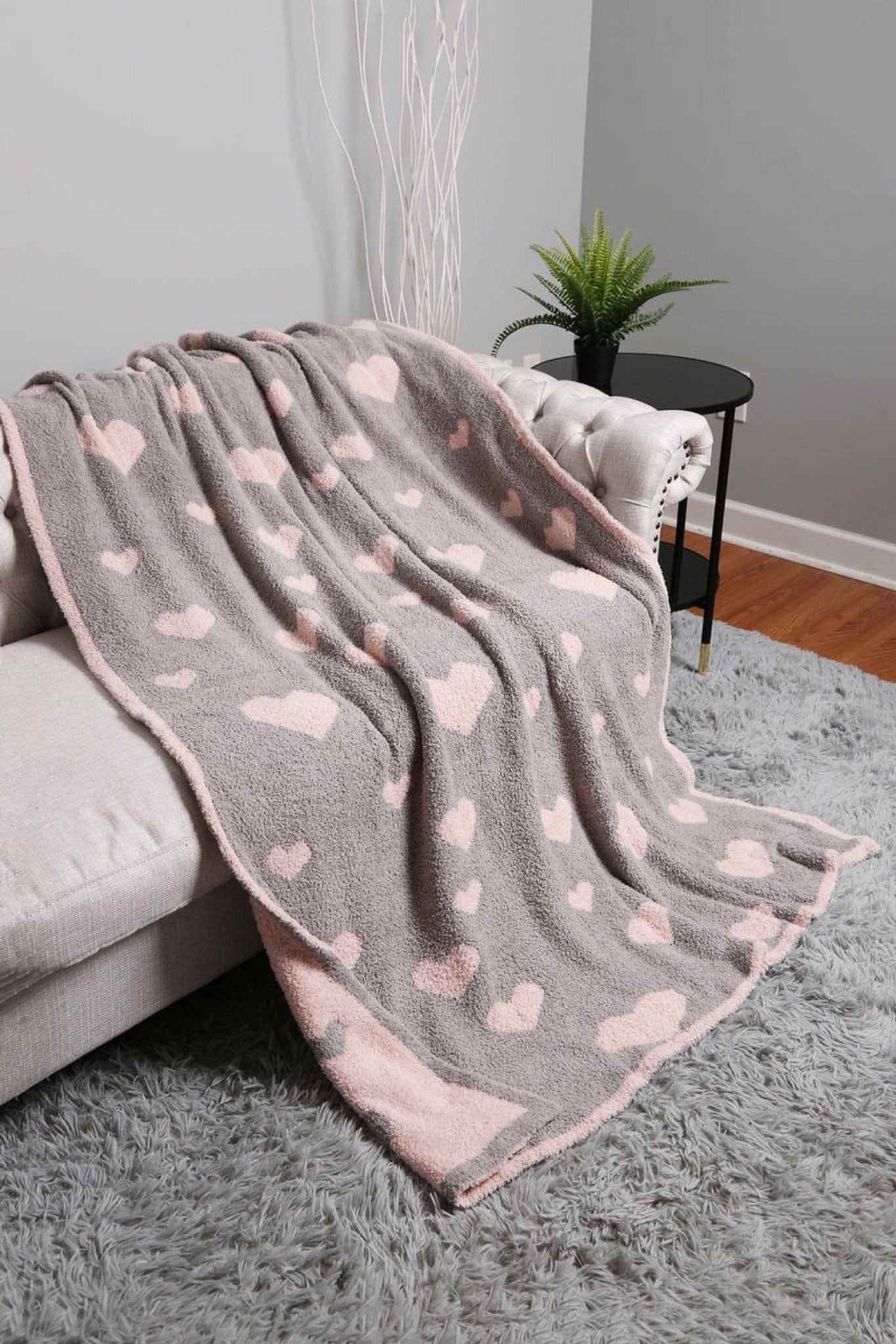 Super Lux Heart Throw Blanket