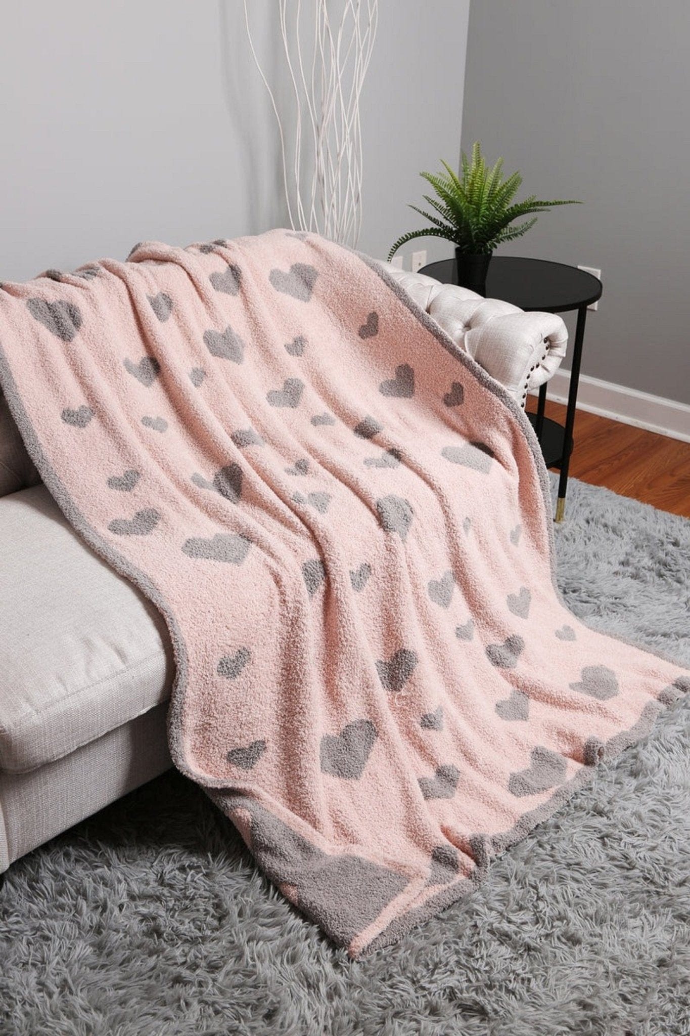 Super Lux Heart Throw Blanket