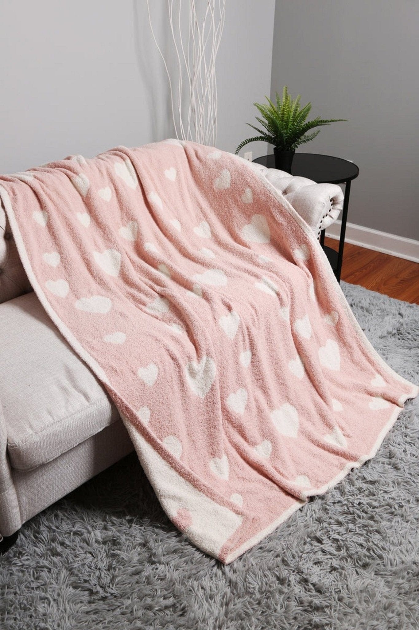 Super Lux Heart Throw Blanket