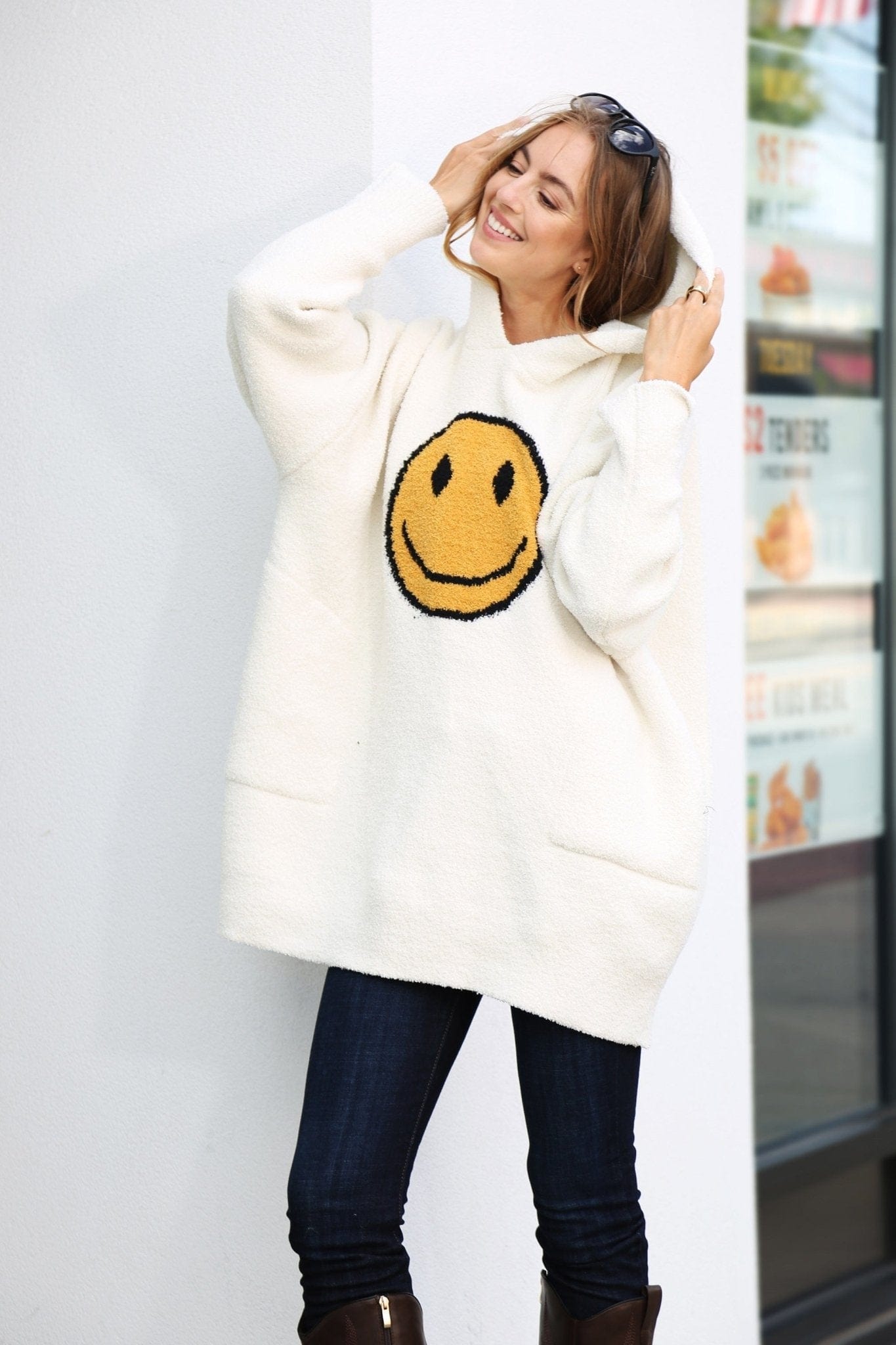 Super Lux Smiley Face Hooded Wearable Blanket