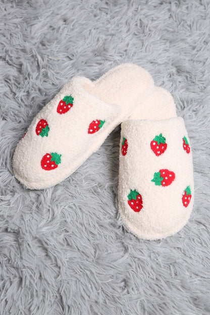 Super Lux Strawberry Slippers