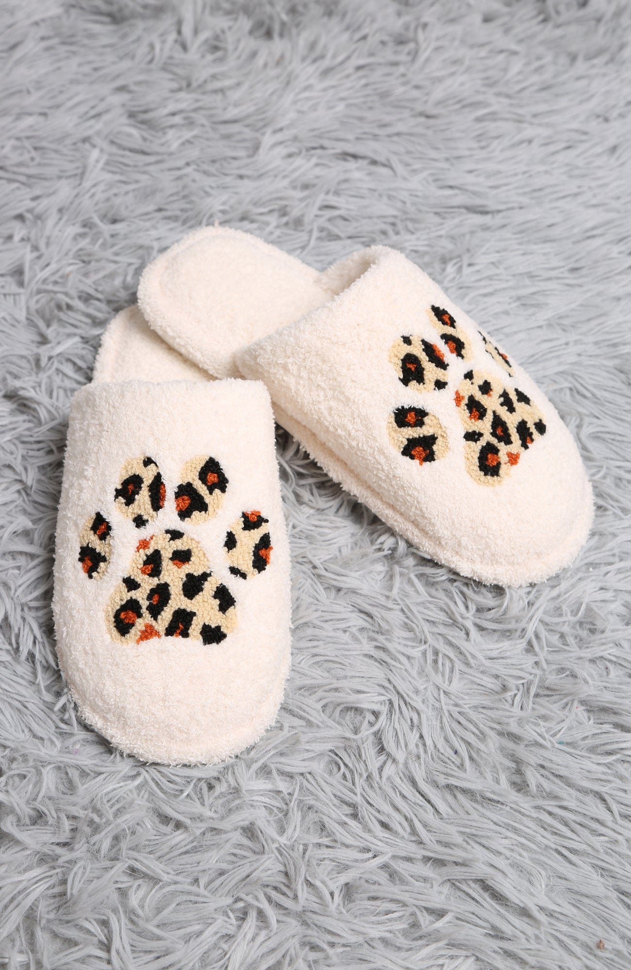 Super Lux Leopard Paw Slippers