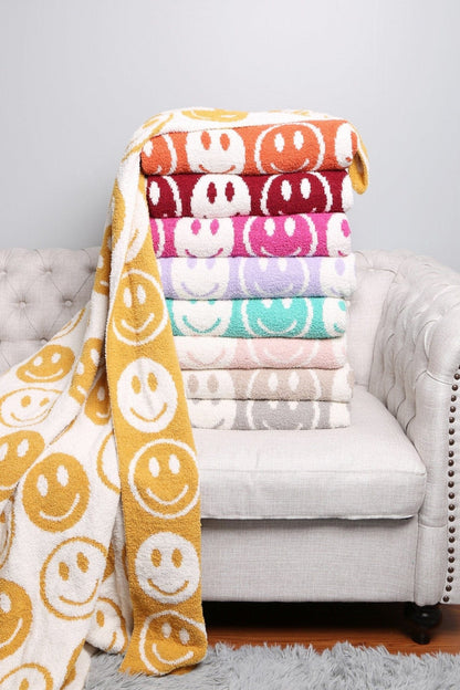 Super Lux Smiley Face Throw Blanket