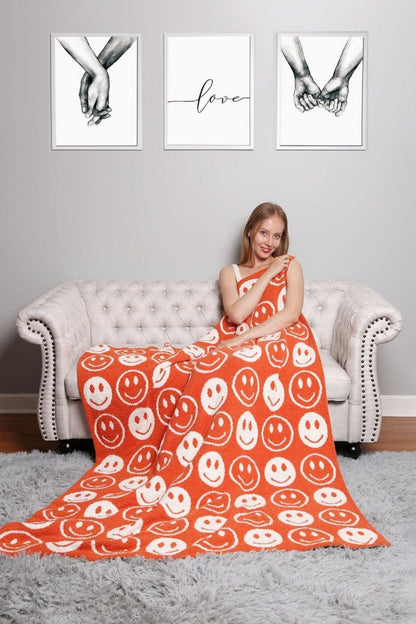 Super Lux Smiley Face Throw Blanket