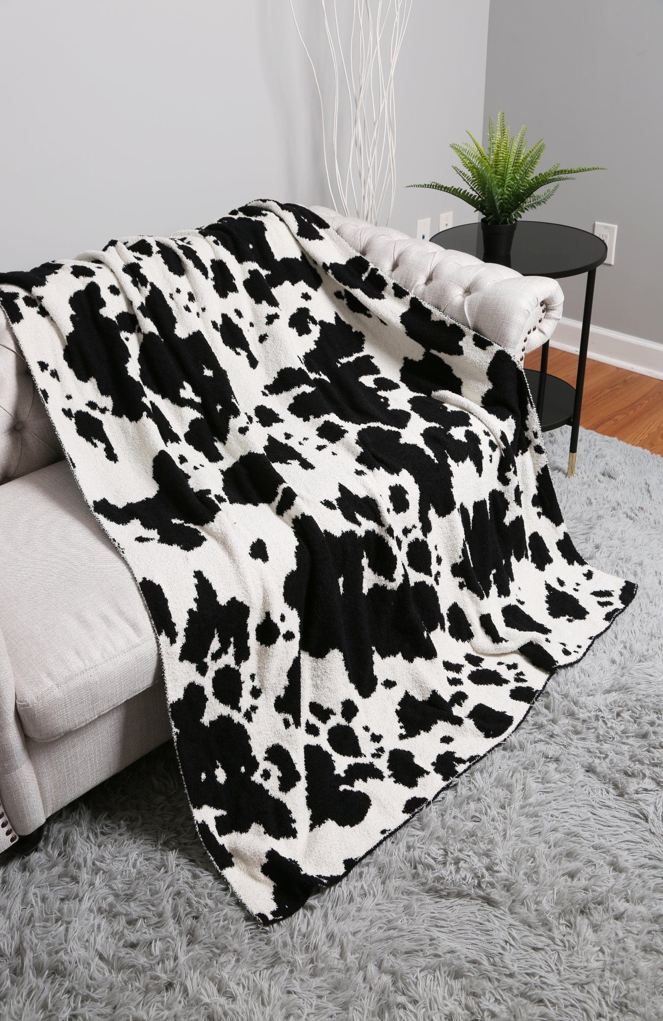 Super Lux Cow Print Throw Blanket