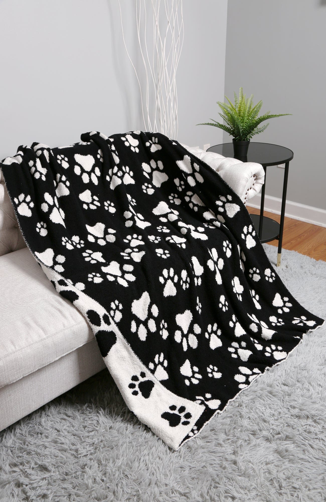 Super Lux Paw Print Throw Blanket