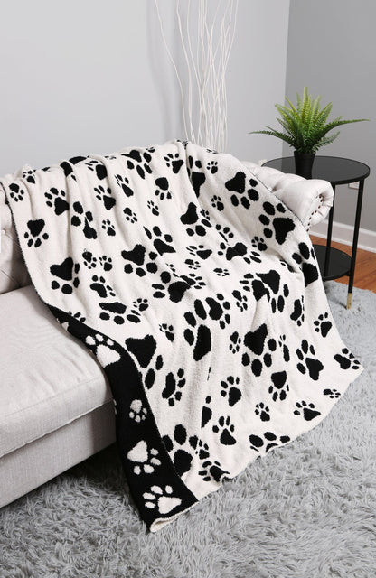 Super Lux Paw Print Throw Blanket