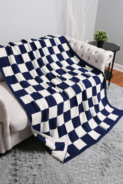 Super Lux Checkered Throw Blanket