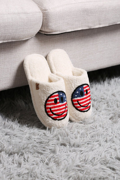 Super Lux American Flag Smiley Slippers