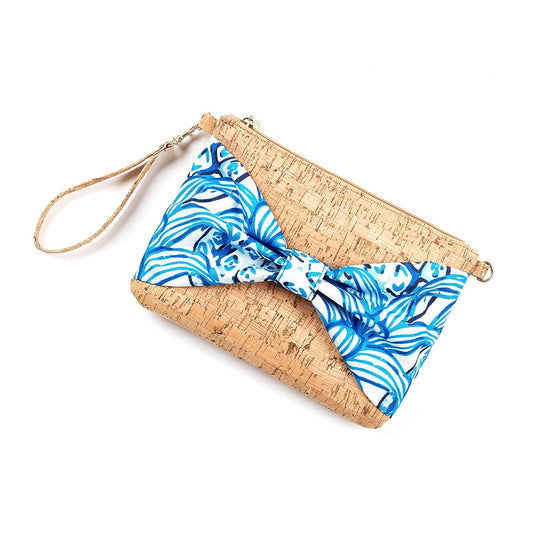 Lookin Pine Bow Cork Wristlet